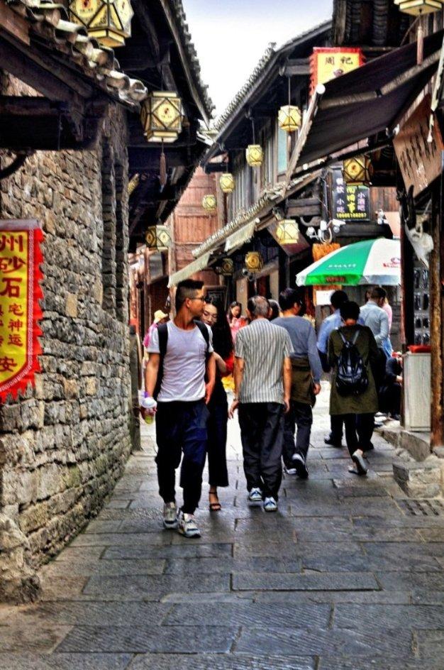 《中国日报》聚焦甘肃积石山县的AI训练师基地